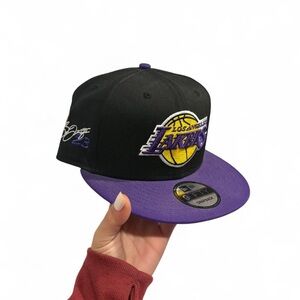 Los Angeles Lakers New Era Black Cap With Inscribed Lebron James Signature